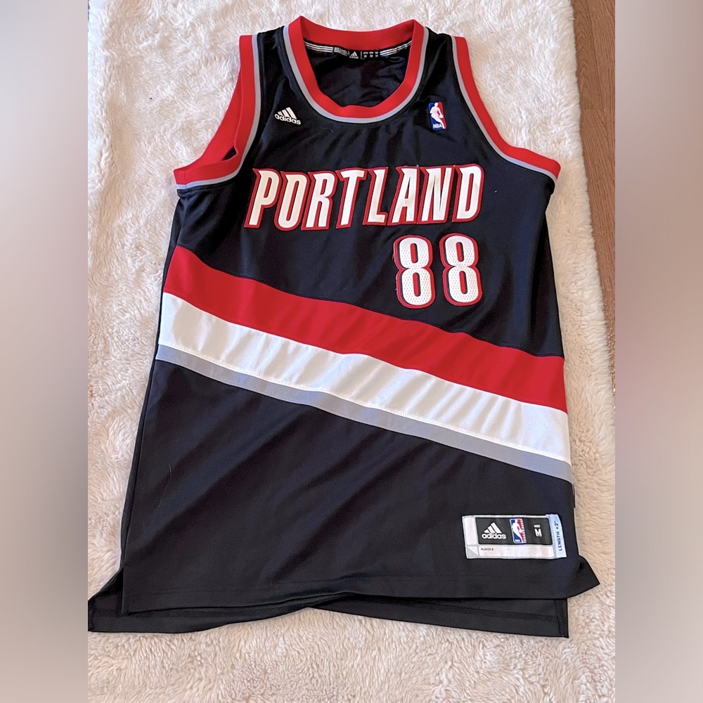 NBA Portland Trailblazers Jersey Batum 88 Size M